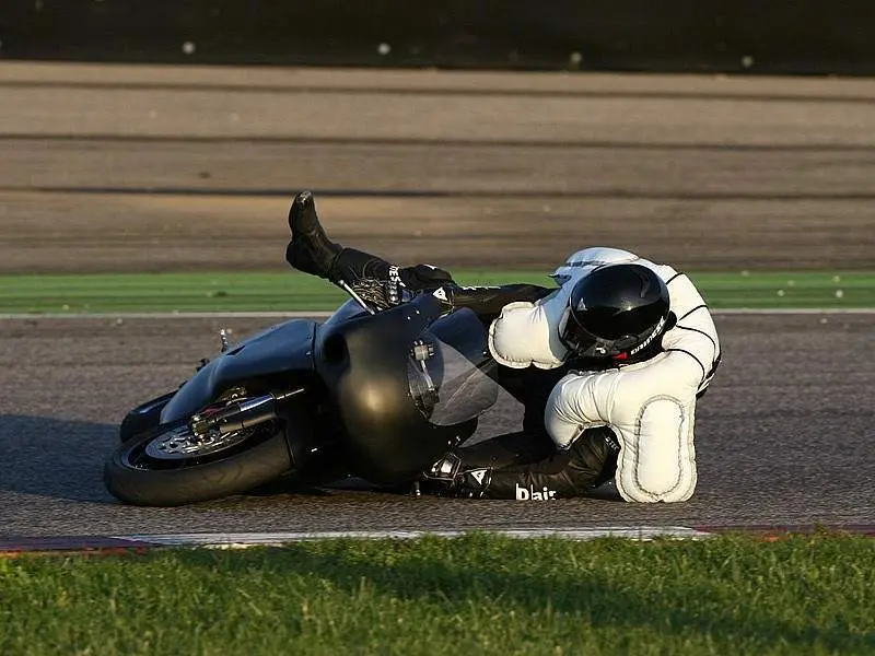 airbag en motos - Cómo funciona el chaleco de aire para motocicleta
