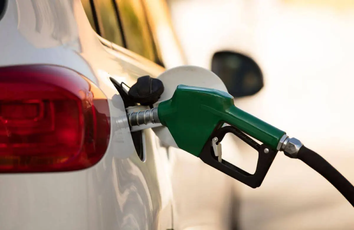 limpiar deposito gasolina moto - Cómo quitar el óxido de un depósito de gasolina