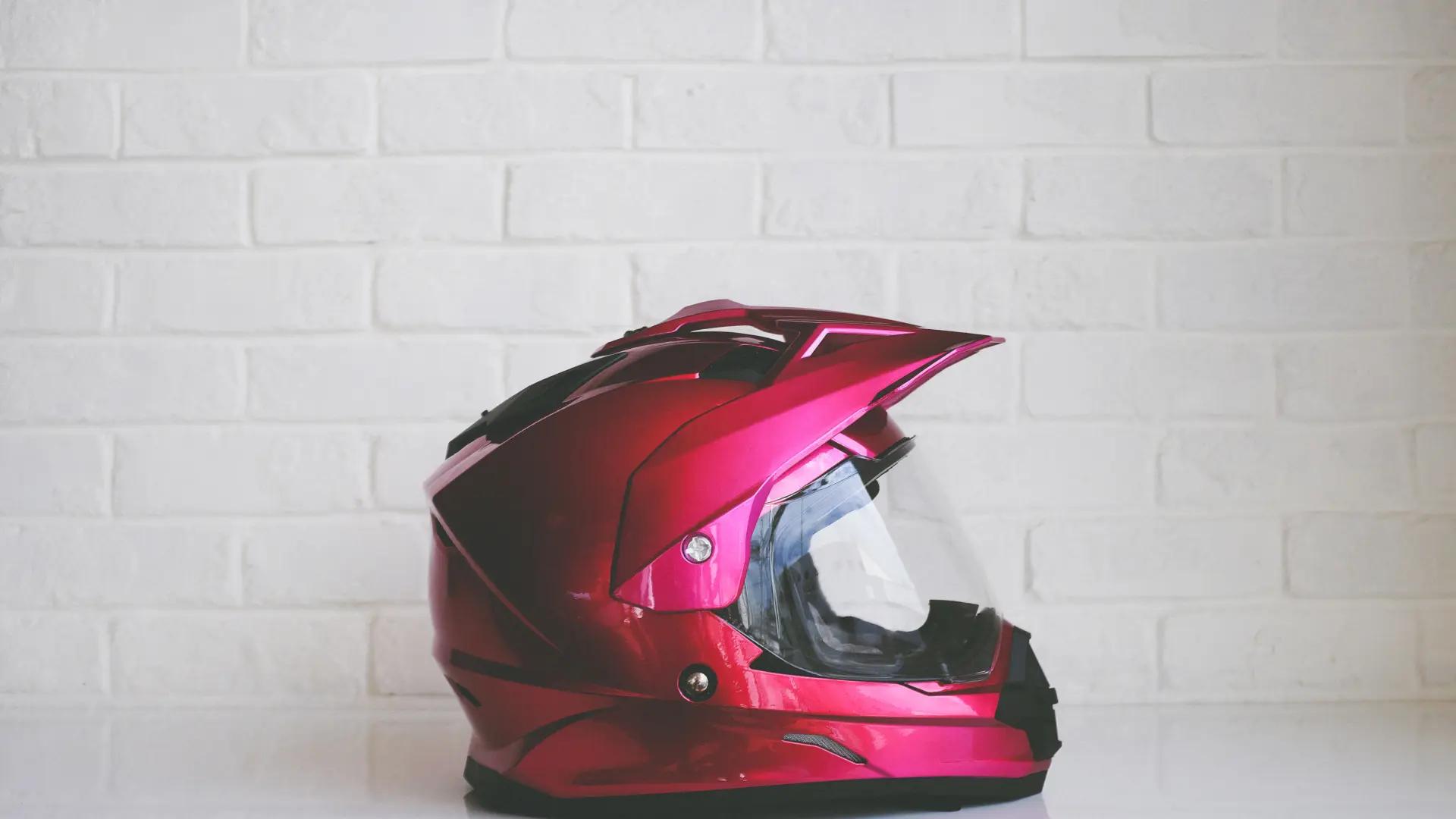 caducidad casco moto dgt - Cómo se lee la fecha de vencimiento de un casco de seguridad