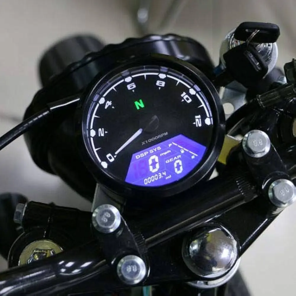 cuenta kilometros moto - Cómo se lee un odómetro