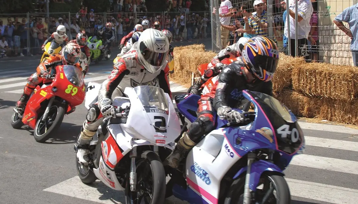 carrera motos xativa - Cuándo son las carreras de motos en Xátiva