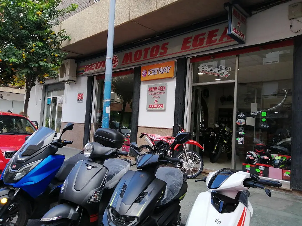 concesionario motos almería - Qué es un asesor de motos