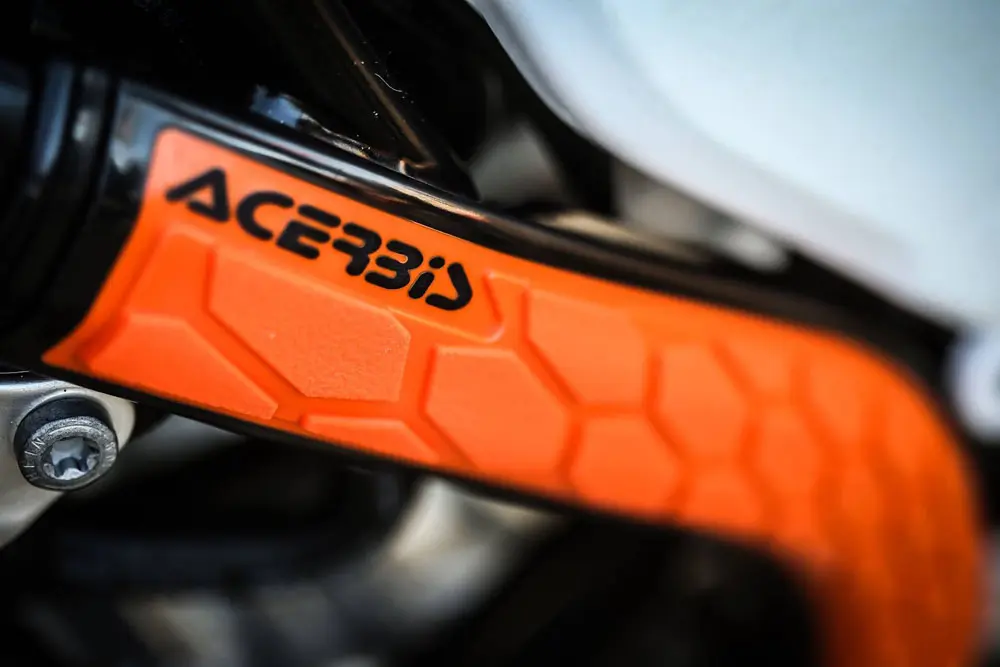 acerbis moto españa - Qué significa la palabra Acerbis